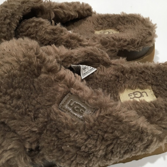 UGG Fuzz Sugar Cross Slide Women’s Sandals -Hickory Brown -US 11 -NEW - Picture 4 of 6